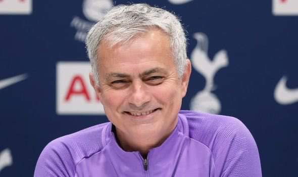 BeWarmers's tweet photo. So Jose Mourinho brought back Gareth Bale to Spurs who then secured Champions League qualification for Chelsea on the last day of the season. Mourinho masterclass! 👏😂 https://t.co/EW8kkeB5jq