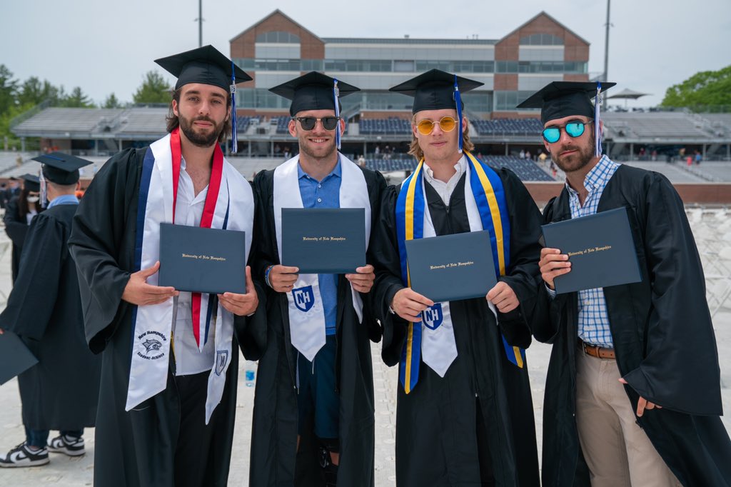 UNHMSoccer's tweet photo. Congratulations to Victor Menudier, Jonny Wolf, Linus Fallberg and Jacob Gould!
#UnityNeedsH
#HardWork
#Humility
#Honesty
#Heroes
📷 @jgasowski https://t.co/ETaVHJvx9I