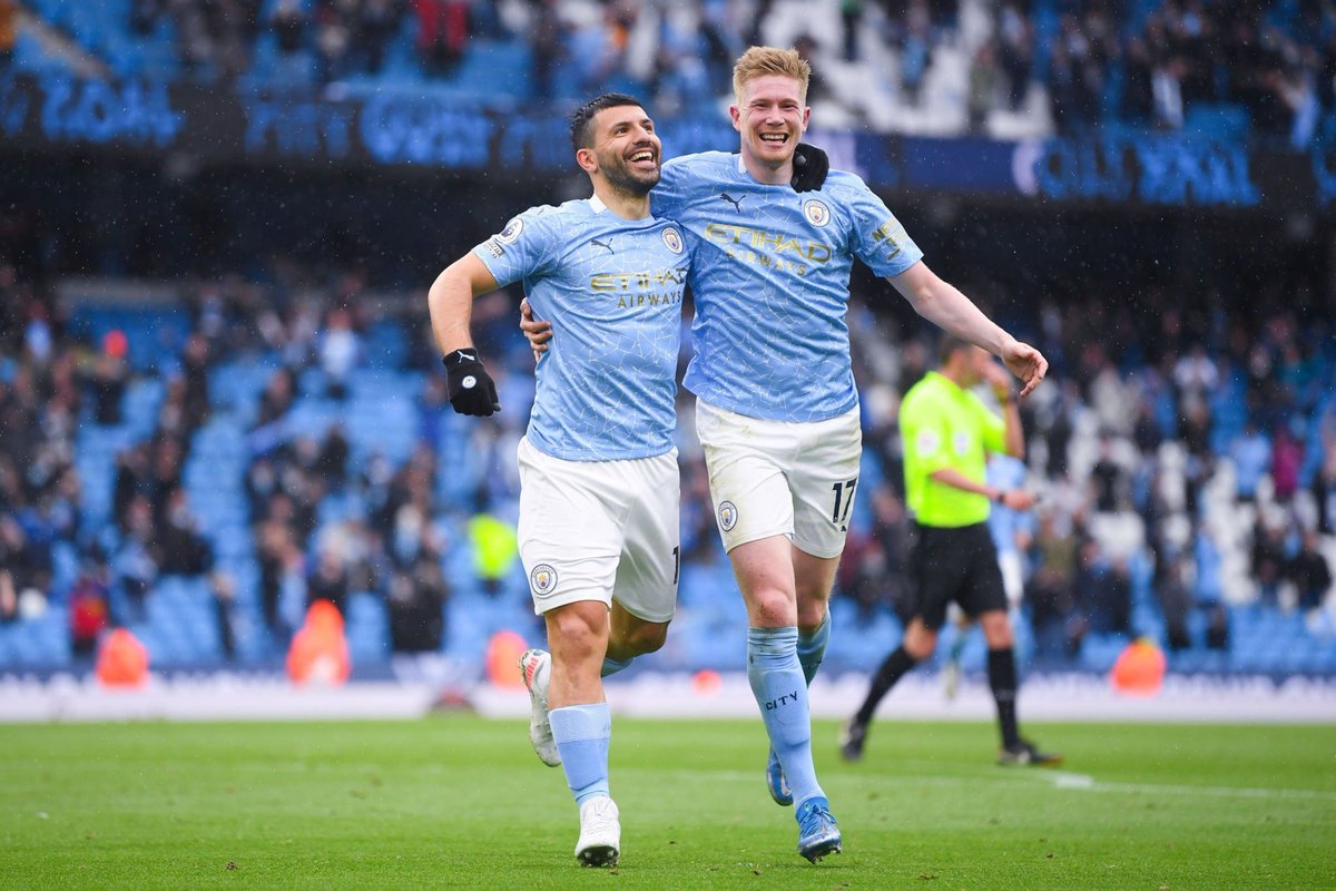 nYunYuFPL's tweet photo. Full-Time :

Arsenal 2-0 Brighton 
Aston 2-1 Chelsea 
Fulham 0-2 Newcastle 
Leeds United 3-1 West Bromwich
Leicester 2-4 Tottenham 
Liverpool 2-0 Palace
Manchester City 5-0 Everton 
Sheffield United 1-0 Burnley 
West Ham 3-0 Southampton 
Wolves 1-2 Manchester United https://t.co/W4dWJ1d5KM