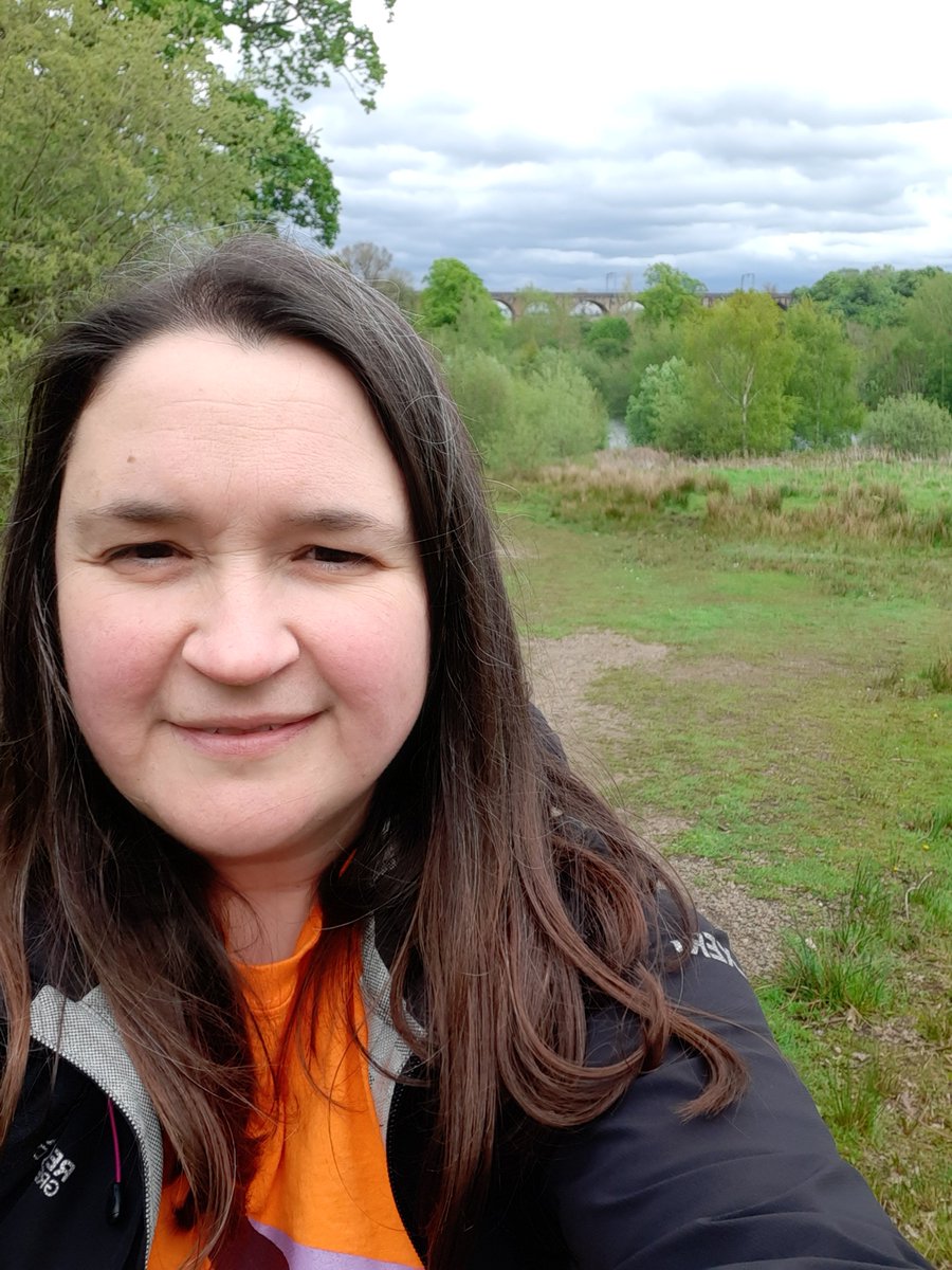 FionaKerr_lab's tweet photo. Last day of #RuntheNetwork & #dementiaactionweek2021 with stroll at the 'Lagoon'. As researchers our search to find new ways to prevent & treat dementia will continue thanks to charities like @ARUKscientist. Tx to all who donated and supported us this week. https://t.co/2QOwdtt5Dy