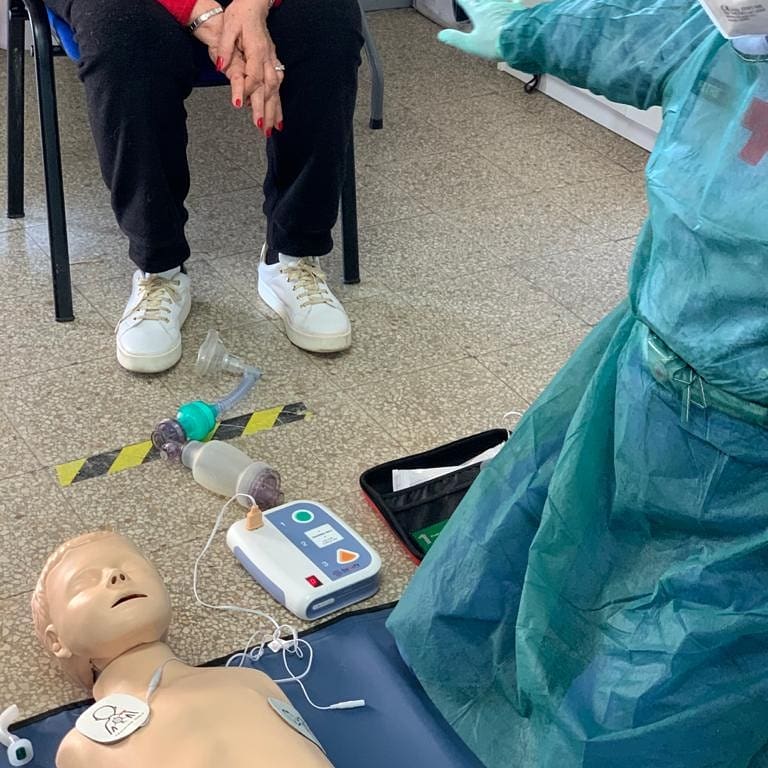CRIComSabatino's tweet photo. Oggi si è tenuto un Corso per Esecutore Full D, #blsd e #pblsd,
rianimazione cardiopolmonare adulto e pediatrico con abilitazione all'uso del defibrillatore semiautomatico, per soccorritori e tra i partecipanti anche i nostri ragazzi impegnati nel #ServizioCivileUniversale! https://t.co/9hhxJiBV6w