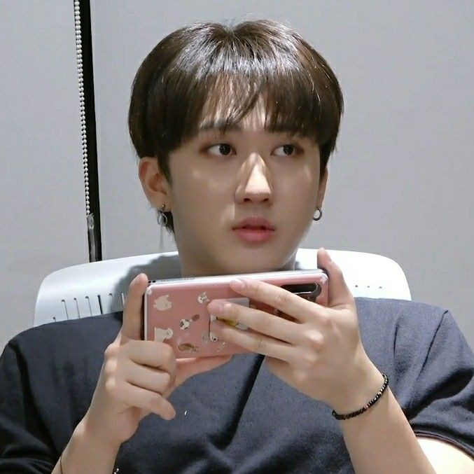 draydrama's tweet photo. Yo viendo que Deadpool sabe coreano y yo no 
#ChansRoomEp107 https://t.co/bWTW1X9s4D
