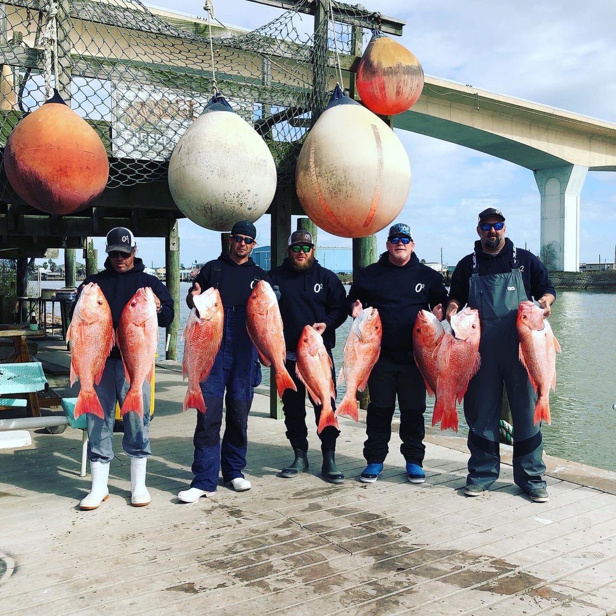 O2outkasts's tweet image. We are going to do an open boat/shared Federal 6hr snapper trip on June 1(opening day), leaves at 6am. I have 5 spots left at 225.00 per person.