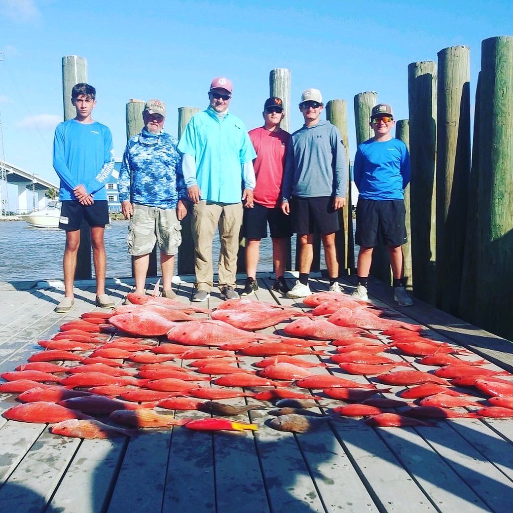 O2outkasts's tweet image. We are going to do an open boat/shared Federal 6hr snapper trip on June 1(opening day), leaves at 6am. I have 5 spots left at 225.00 per person.