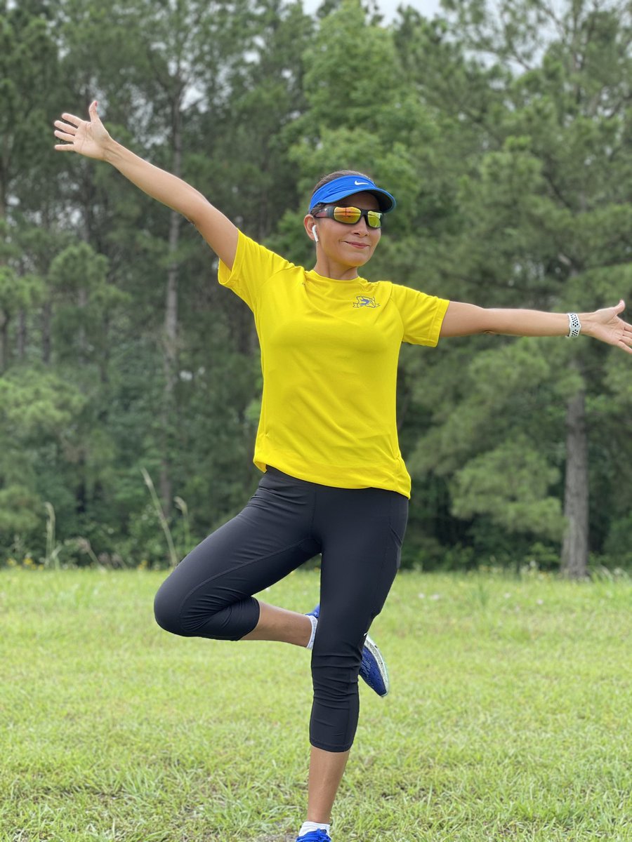 pipis_mtz's tweet photo. Llueva o truene, π§βοΈπ₯ es hora de correr! ππ»ββοΈ
#HappyWeekend #runningismytherapy #runningtime #YoElegiCorrer #LoveRunSmile #CorreViveSiente #esdecorredores #runhouston #RunHouTogether https://t.co/kTyXnac9OH