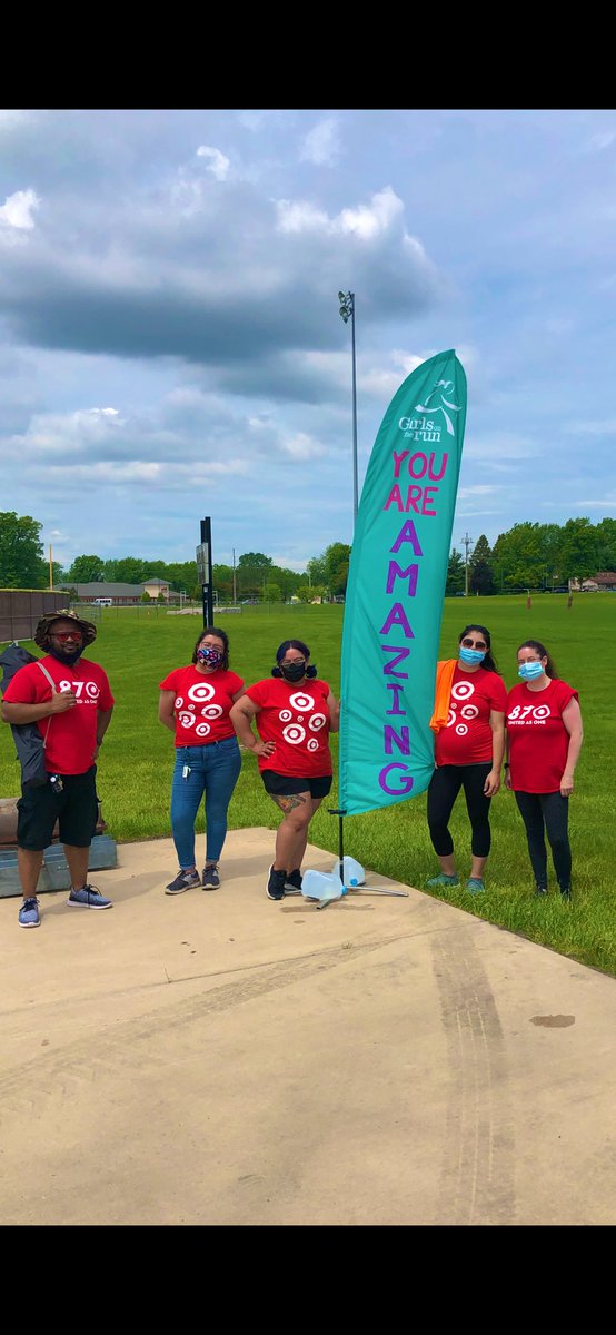 Claudia Medina tweet media