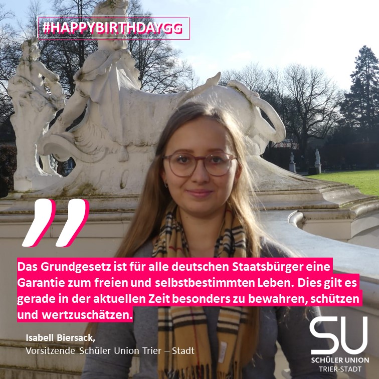 TrierUnion's tweet photo. Happy Birthday Grundgesetz! 🥳🎉 Unsere Vorsitzende Isabell Biersack hat ein Paar Worte zu sagen. https://t.co/4IayEQNwkl