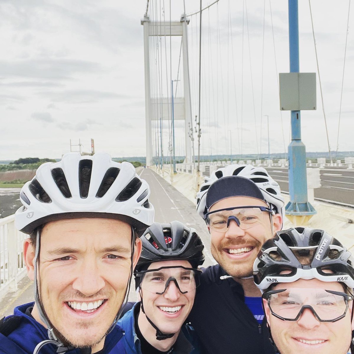 The team have reached Ludlow, still fighting some tough conditions! 3/9 done! Come on the Sun! Let’s be ‘avin ya!!!!