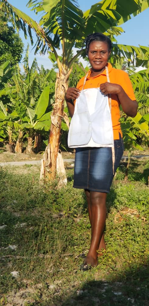 Haiti323Project's tweet photo. Gernise, a student in the Mole St. Nicolas #sewing class, made this cute little boy's vest. Nice work, Gernise! https://t.co/EC5HFm3zbx
