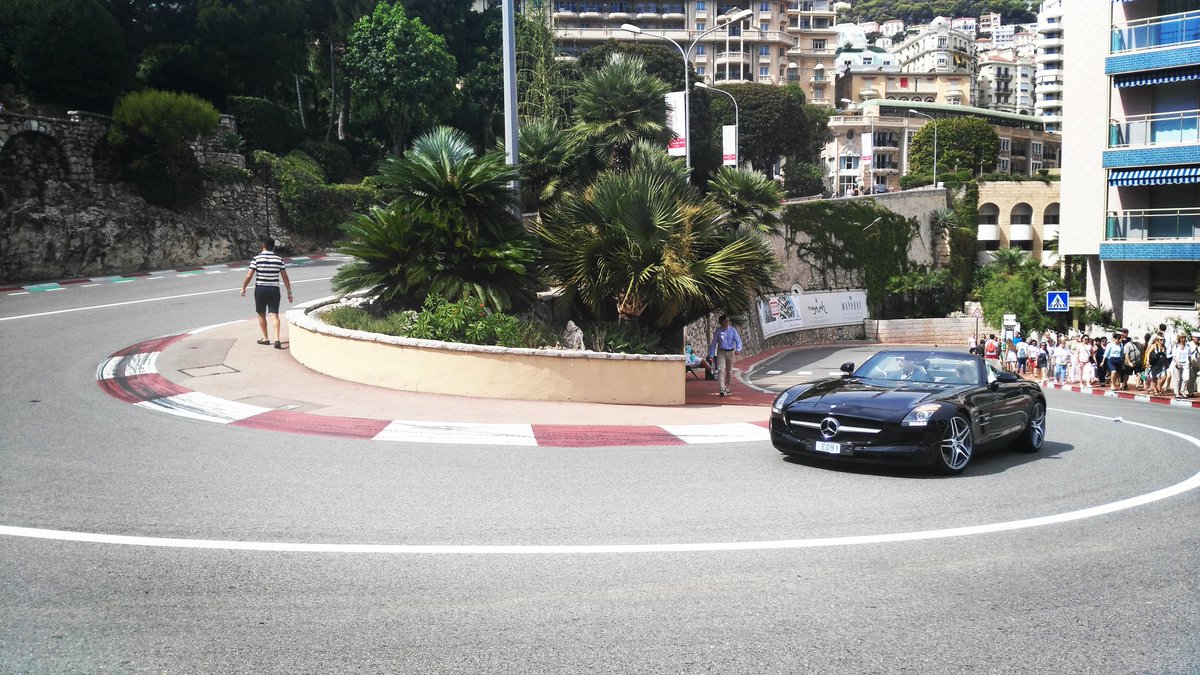 Circuito de Mónaco  🇲🇨

#circuitodemonaco #monaco #monacogp #monaco🇮🇩 #monacof1 #grandprixmonaco #mónaco #monacomontecarlo #formula1 #formula1monaco #monacocars #visitmonaco