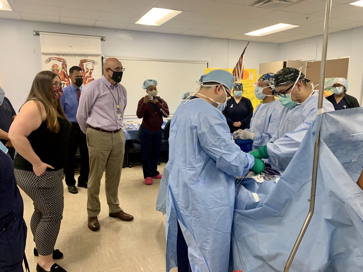 ErwinCollege's tweet image. So excited to show case our programs at Erwin to Mr. McAuley and guests. 
CAREER IN A YEAR NO LOANS TO REPAY. 
#FLTech
#CareerInAYear
#CTE
#GetThereFL