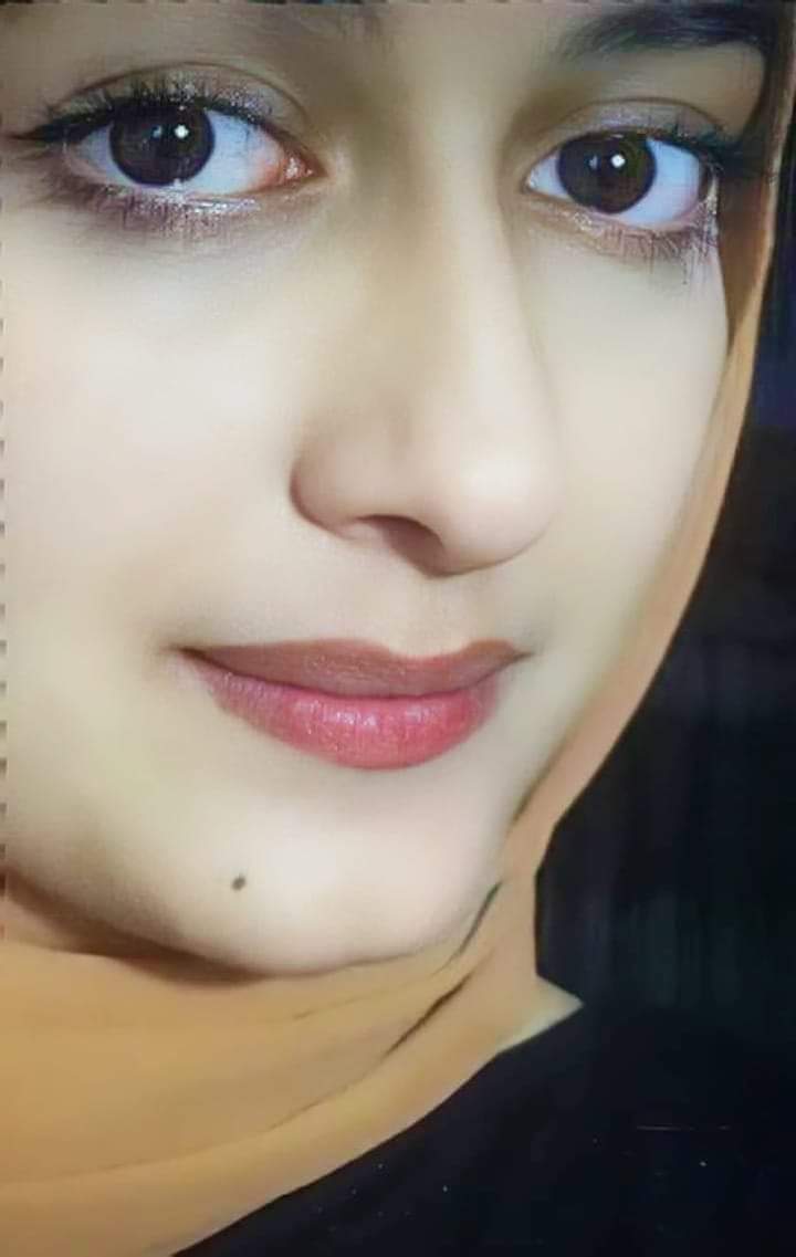 Rabia_7786's tweet photo. وہ محسوس کرے ہمیں اپنی ہر دهڑکن کے ساتهہ،.
اس کے سوا ہم نے کبهی کچهہ چاہا ہی نہیں،... https://t.co/XWxZDs5IUN