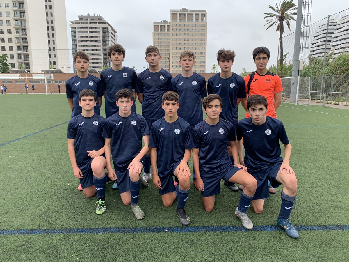 atleticamistat's tweet photo. Infantil A 1-2 Villarreal CF A

Enorme partido de los #azules de @raulgt4, Quino y @jujovcf ante un rival de entidad.

Quatre Carreres ha vibrado con el 1-0. El Villarreal sufrió para remontar en la segunda parte ante un equipo que derrochó entrega y competitividad 💙💪🏽⚽️ https://t.co/tF2D3LvIuz