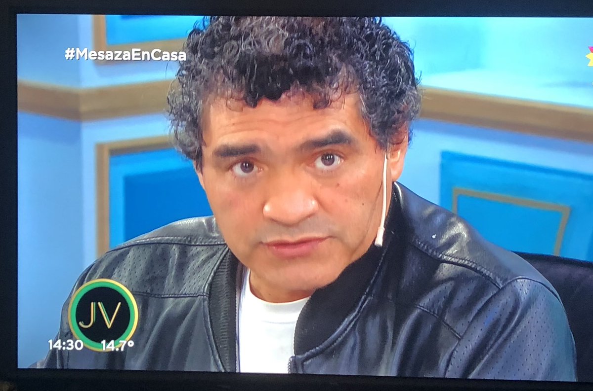 _Princes___25's tweet photo. Entendamos de una vez q’ si permitimos q’ estos "personajes ignorantes” ocupen cargos políticos , nunca vamos a avanzar, vamos a seguir pagando jubilaciones de privilegio por hacer, NADAA.
Los dirigentes políticos DEBEN estar capacitadooooosss sr.#LocomotoraCastro
#MesazaEnCasa https://t.co/ureFWZVUgl
