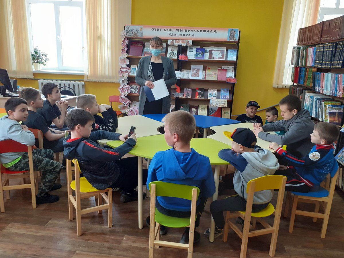 «Чтоб жили в памяти герои земляки!» kurkino.tularegion.ru/press_center/n…