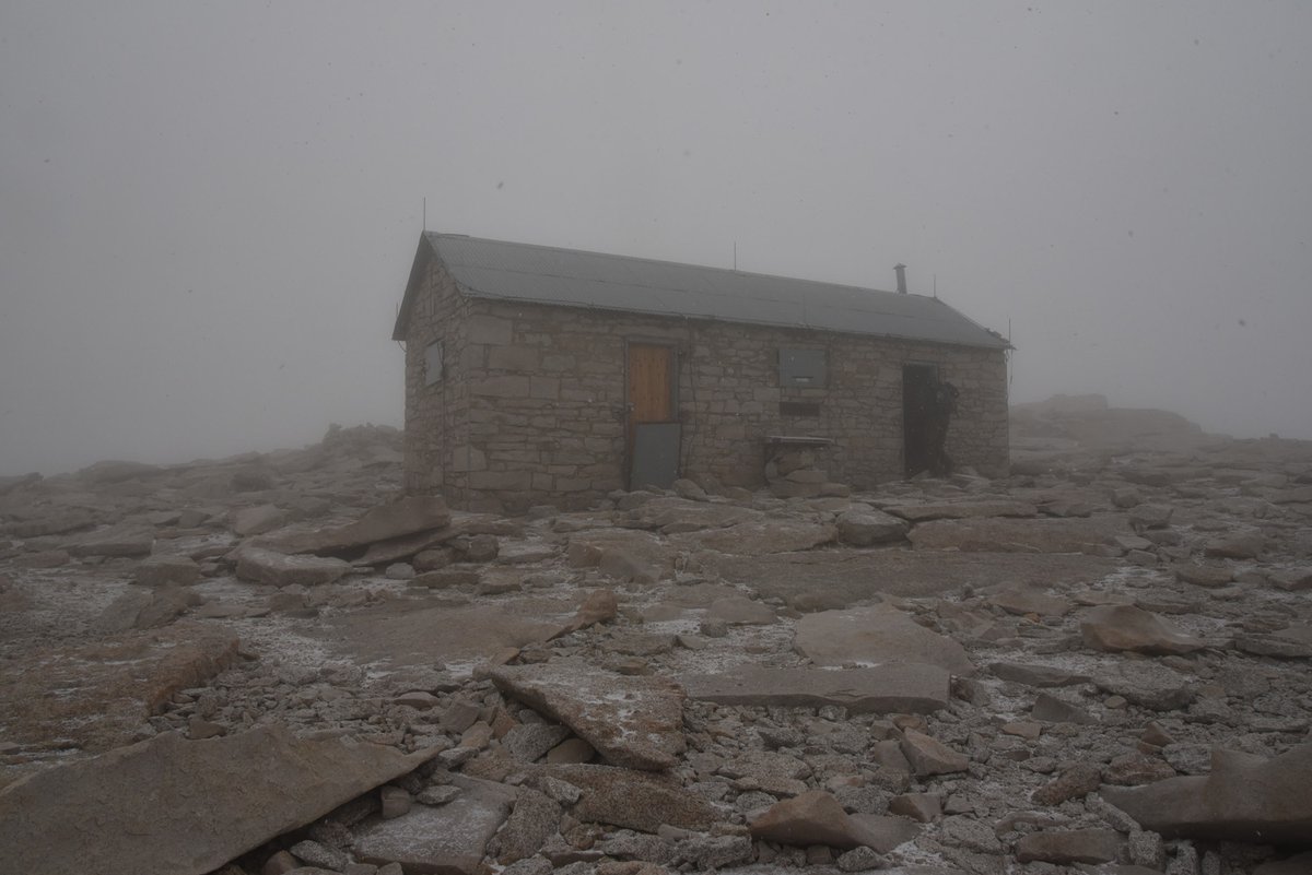 clearvueimage's tweet image. Last weekend I managed to bring a DSLR to the top of Mount Whitney, but mother nature intervened....