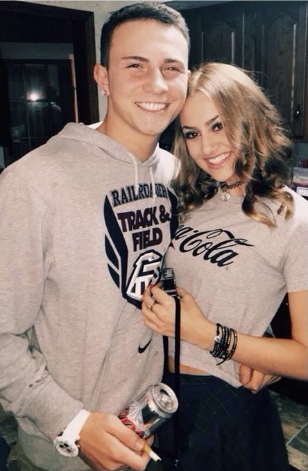 4 pic. 2014 us are shaking https://t.co/WCYP1JnzVE