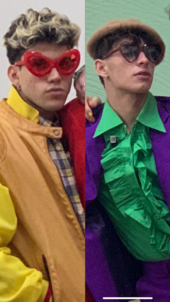 deddy7even's tweet photo. LUCA E DEDDY ANDRANNO A VIVERE INSIEME😍 ADORO @Aka7evenreal @sonodeddy 
#sièrottodeddy #AMICI20 #akacuozzo #sierottoilforno #deddyelaconnessionedellepatatine #deddyripigliati #deddyinfame https://t.co/j3yezPqp21