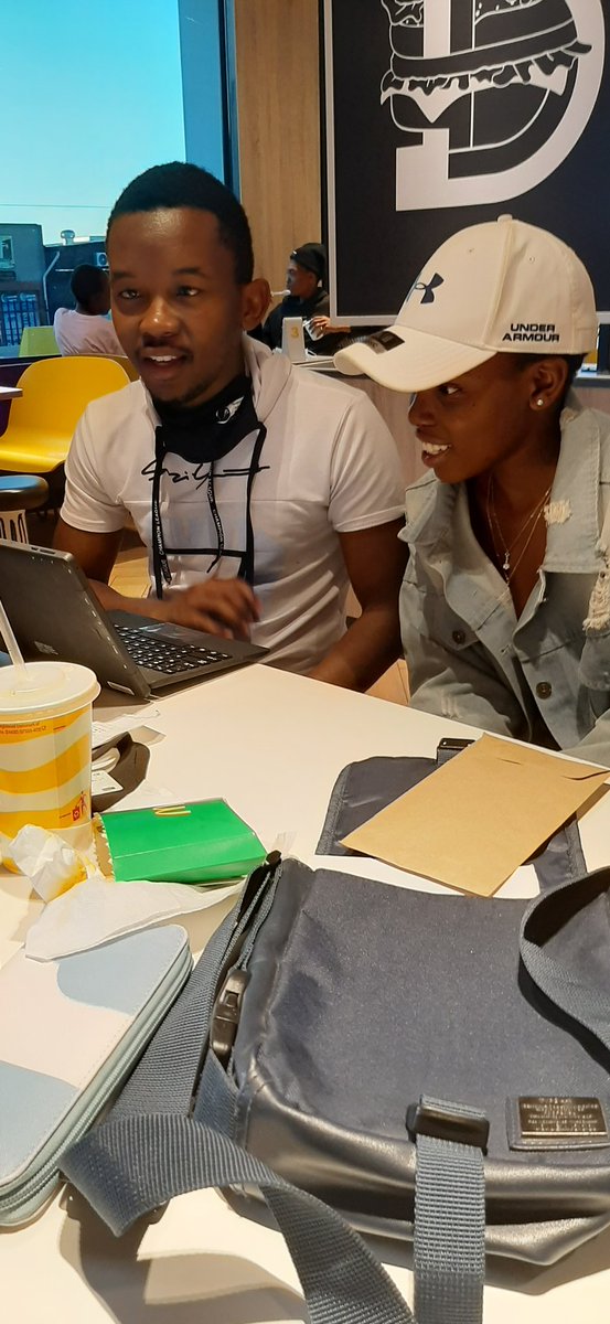 EullafiedCEO's tweet photo. Helping them apply for Vasities and Colleges of their choice through ETS: Giving Back Initiative. #eullafiedtech - 22 May 2021 https://t.co/FjGLFr20sw