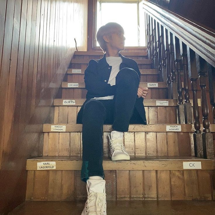 Pagi semua~ 
Bangun ni pagi ii terus pergi mandi biar fresh~ Dont forget to take care of yourself todayy~
-
-
-
#roleplay #roleplayerindonesia #roleplayer #roleplayaccount #roleplayermalaysia #roleplaying #roleplaykpop #roleplayertwt