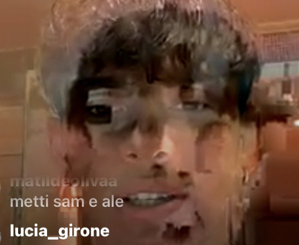 deddy7even's tweet photo. QUESTA È STATA LA DIRETTA DI STASERA HAHAHA ADORO #sierottodeddy #deddyeakaripigliatevi #hailaconnessionedellepatatine https://t.co/fDCtAorUfL