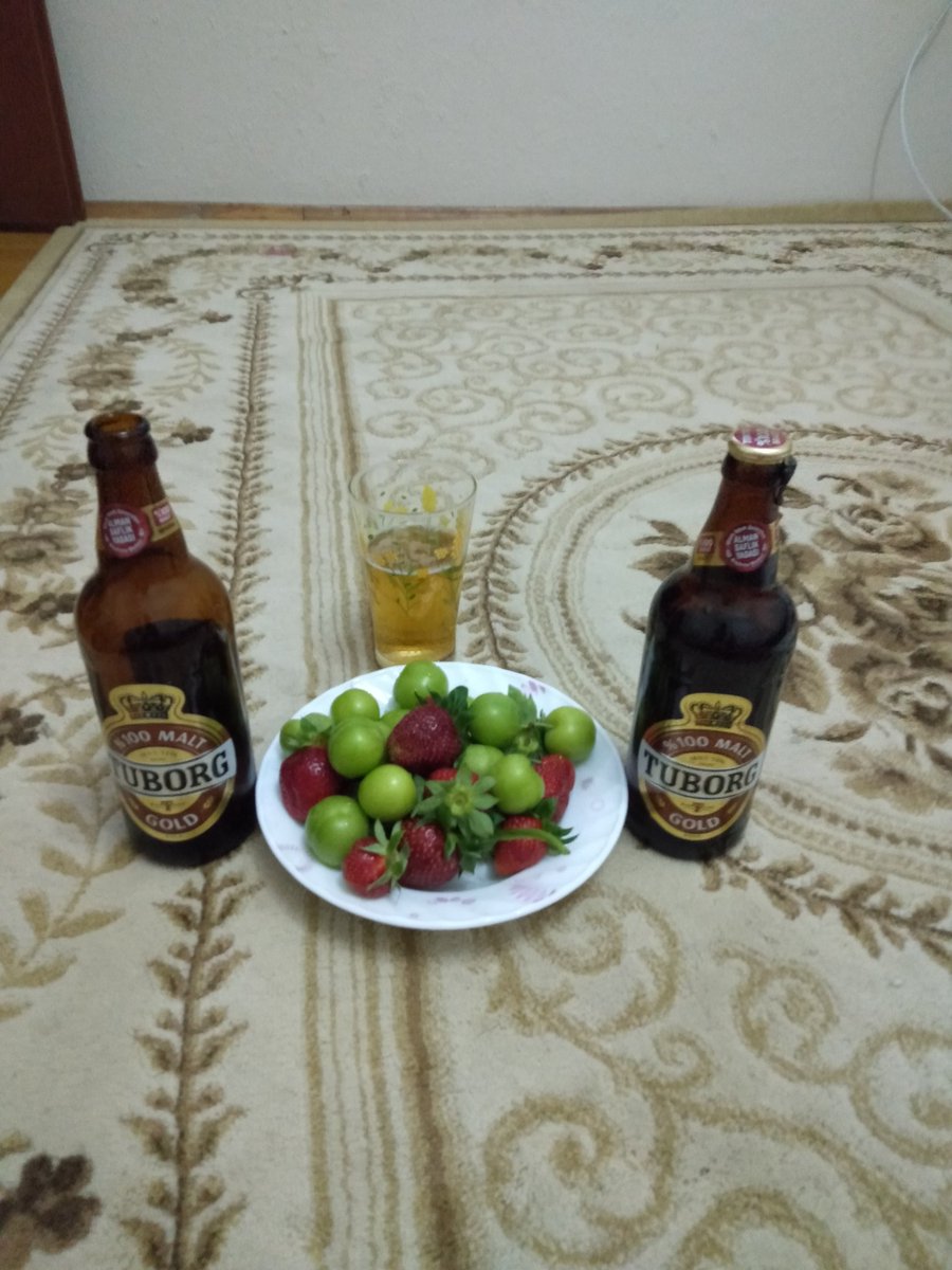 Bugün de böyle olsun dedik bayan arkadaş geldi ufaktan başladık gece uzun :(