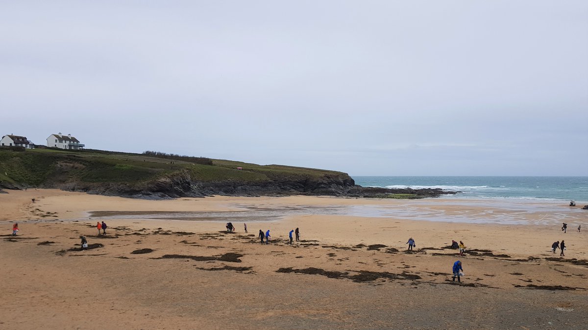 PlasticWaive's tweet photo. 💙 Today's Stars are the amazing volunteers who joined us this morning for our community beach clean at Treyarnon Bay!

🌧️ We defied the weather forecast but still had light showers and light wind. People on their first clean along with regulars

🚮 #ReachingCommunities #Cornwall https://t.co/nzkgUw2XXo