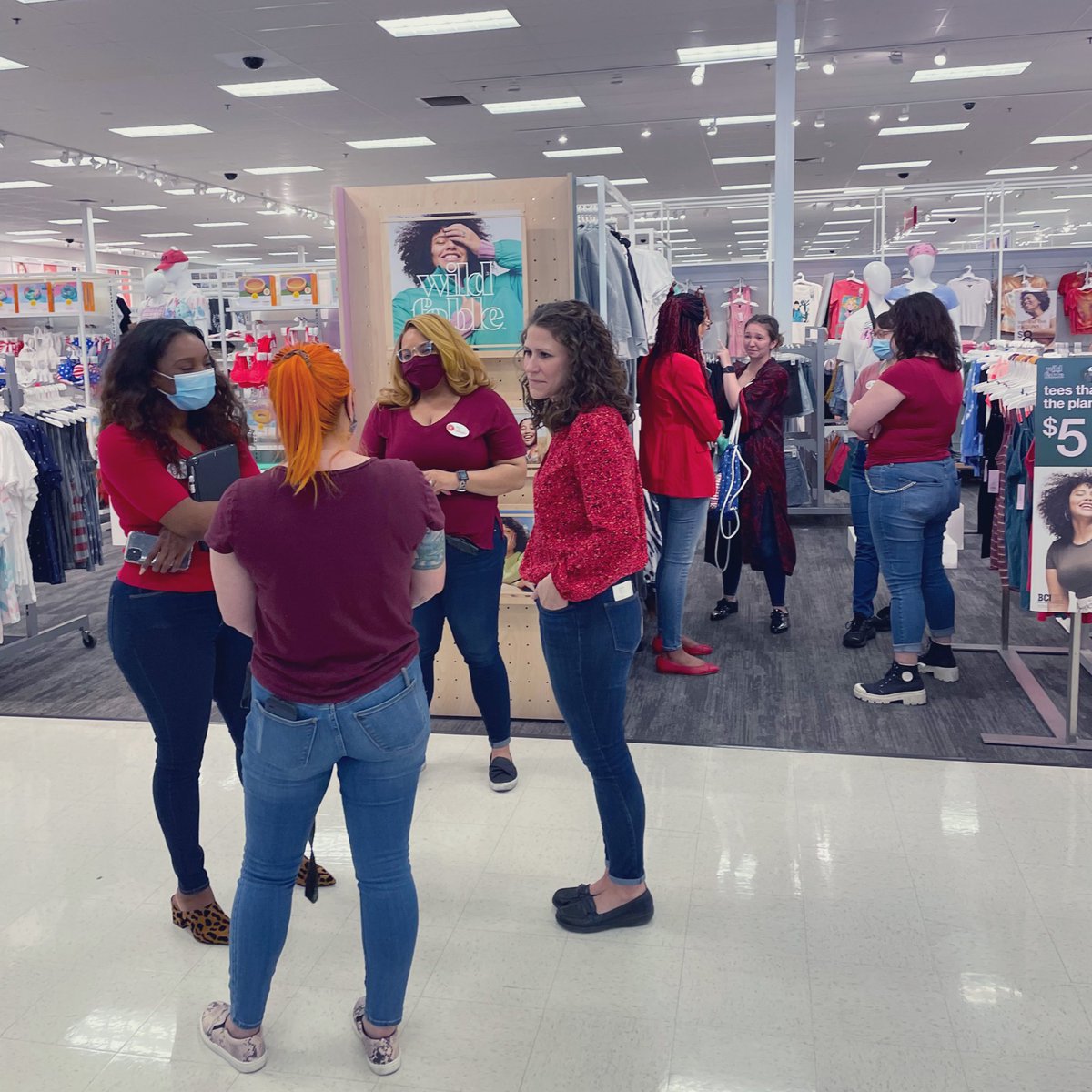 Lauren Dickey tweet media