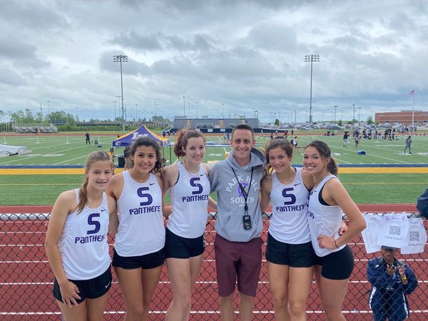 panthers_TF's tweet photo. Laura Distefano spent her time succeeding in both track AND field.  Running the 400 and Triple Jump, Laura was a wonderful leader and set a great example for those new to the sport.  She also was part of the SSG!  Laura will be attending MU next year.  Thank you Laura! 💜 https://t.co/sVOoLldxdi
