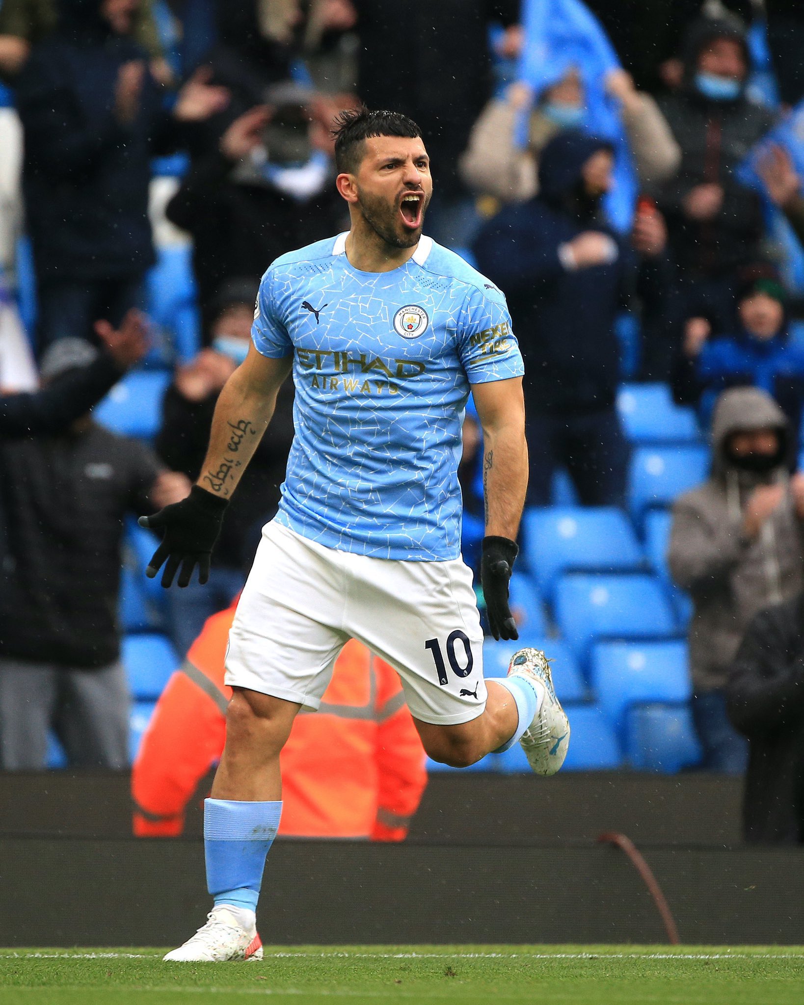 Manchester City on X: There can be only Kun! 🔥 Your Man of the Match:  @aguerosergiokun! ⚽️⚽️⚽️  / X