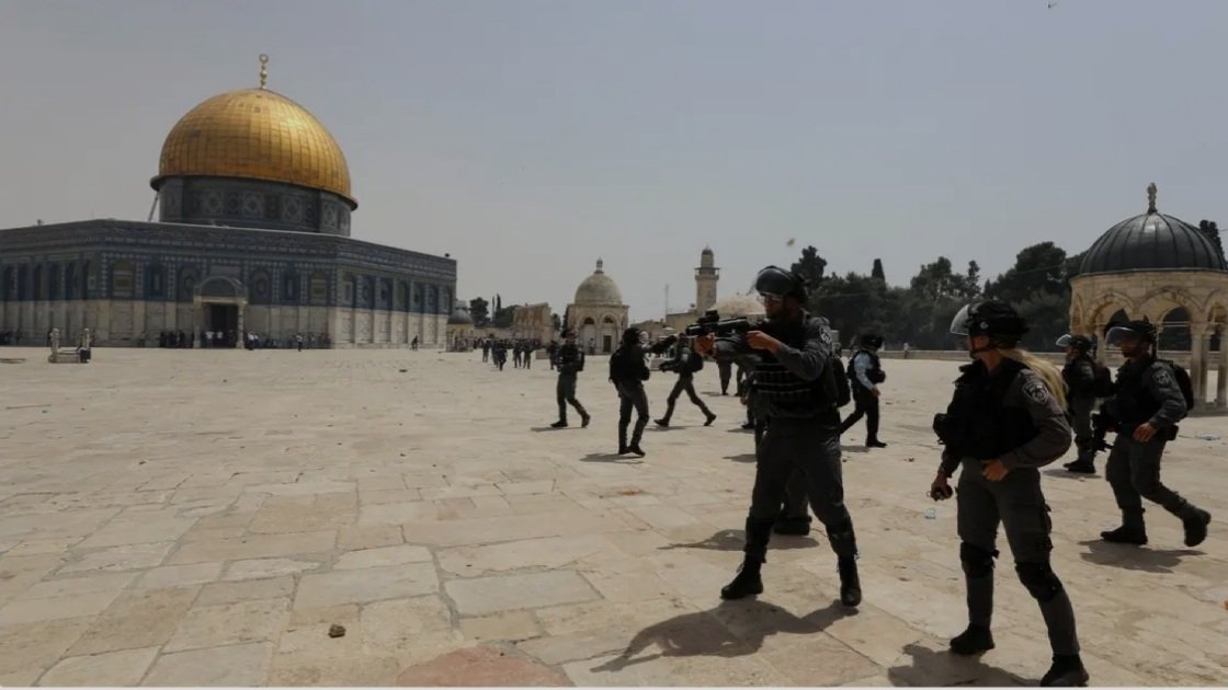 Protect Religious property in Qudus
 Exhibition #IslamicCuluture
<a href="/sashgh/">Sasha Ghosn</a> <a href="/AsmaaNajem/">Asma Najem</a> <a href="/Hhhsinfo/">Houssam Hariri HS</a>
#المسجدالاقصى اولى القبلتين