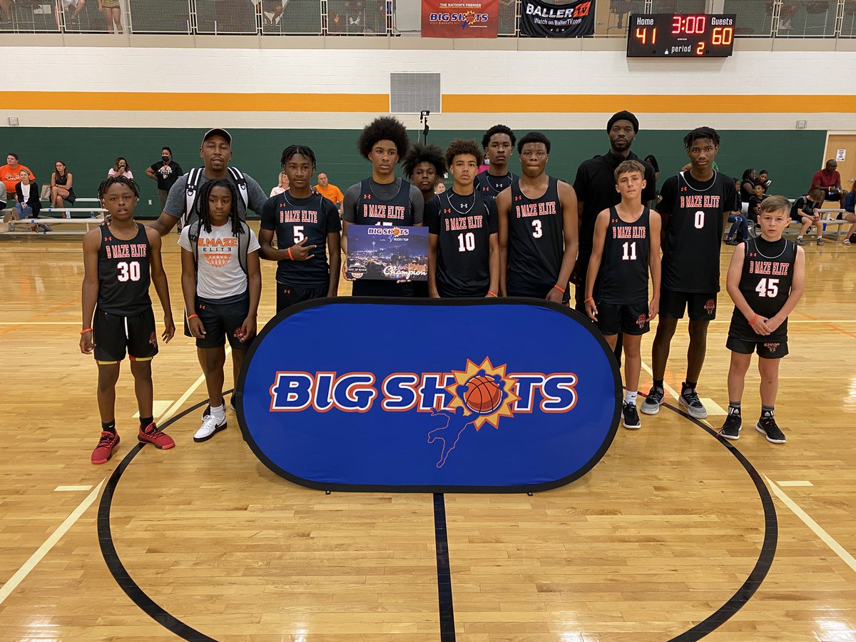 BIG SH🏀TS tweet media