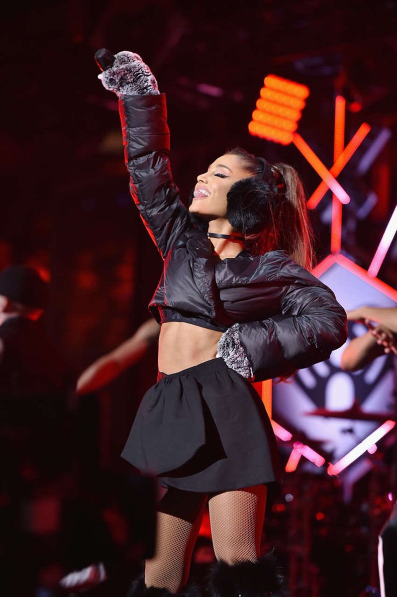 ⠀ 

                      𝐌𝐈𝐋𝐀𝐍𝐀 𝐆𝐀𝐋𝐋𝐈𝐍𝐀
                       —— 𝗇𝗂𝗀𝗁𝗍 𝗍𝗐𝖾𝗅𝗏𝖾 ——
                      #𝐓𝐡𝐞𝐎𝐮𝐭𝐜𝐚𝐬𝐭𝐓𝐨𝐮𝐫 🐝

⠀