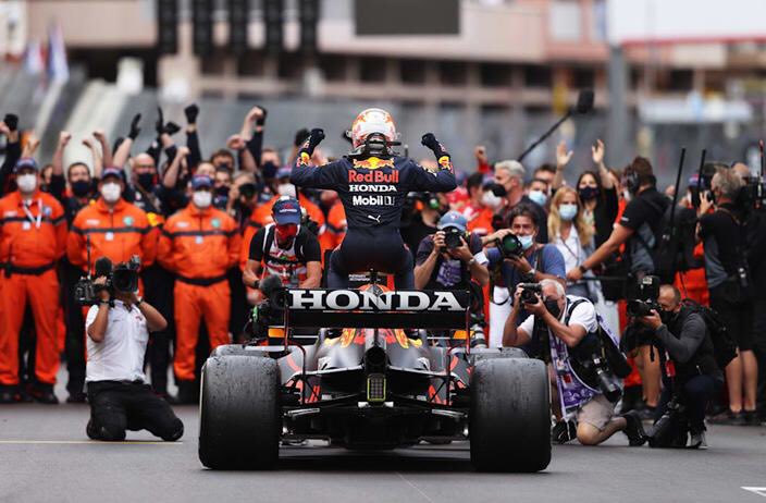 #F1 #MonacoGP | Domingo en Mónaco – Red Bull domina en la pista y en los campeonatos

➡️bit.ly/3ywM9GU