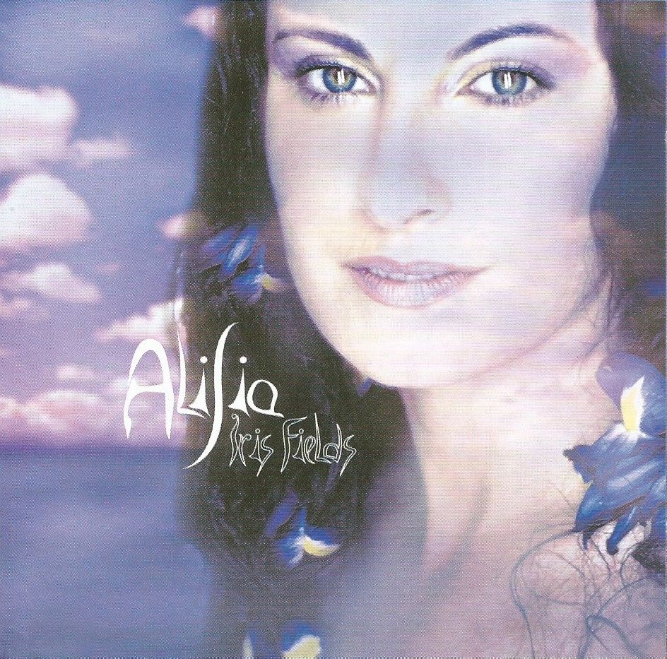 AlessiaRamusino's tweet image. 🎵Appuntamento domenica sera🎵 
E arrivò il 2002 anno in cui pubblicai per la prima volta "Iris Fields" cd di 11 inediti con lo pseudonimo: Alisia.
This is the first version of the title track #IrisFields on my You Tube Channel, go and listen &amp;gt;&amp;gt;&amp;gt; buff.ly/3vcJQGU

#mymusic