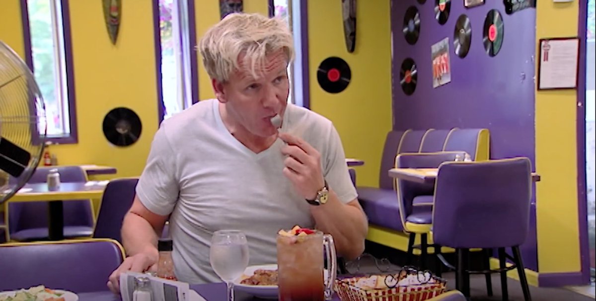 gordon ramsay: it's like someone shat on my plate

also gordon ramsey: https://t.co/ANG2rZd7LZ