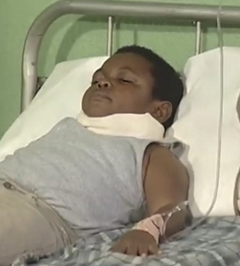 Femi Laugh 😊🦜 tweet media