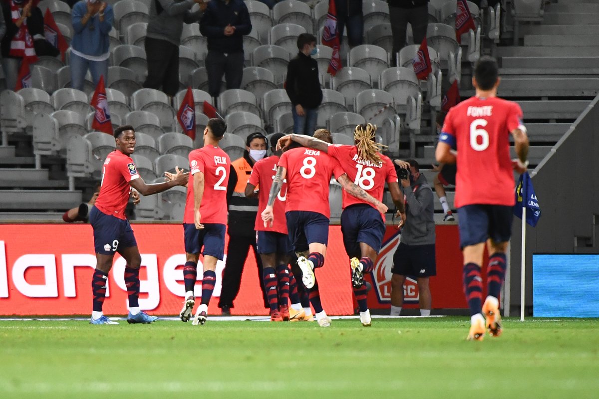 _BeFootball's tweet photo. 🔴 𝗢𝗙𝗙𝗜𝗖𝗜𝗘𝗟 ! LE LOSC EST CHAMPION DE FRANCE 2020/21 🏆🇫🇷🇫🇷🇫🇷 https://t.co/9Bq4SidIJP
