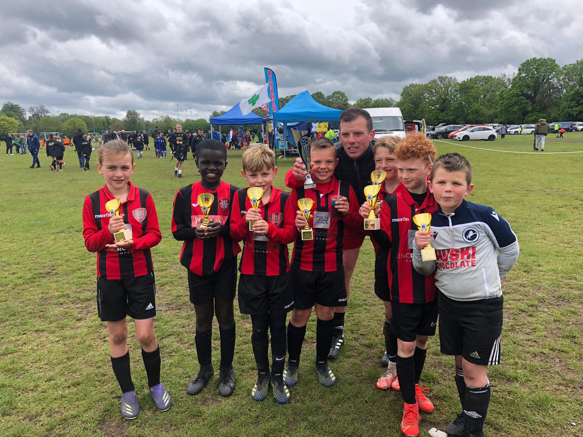 What a great day won the real fc u8s tournament @RealFCCL 🏆🏆