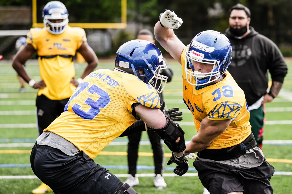 CarsonClay51's tweet photo. I will be playing tonight in the @gofordsports vs Heir game tonight! 

7pm Pre Game Show begins and kick off at 7:30pm. 

Everyone make sure you watch this game live with the link below
⬇️⬇️⬇️⬇️⬇️⬇️⬇️⬇️⬇️⬇️

https://t.co/0IdqY8rggL https://t.co/kQ2Mpst5z8