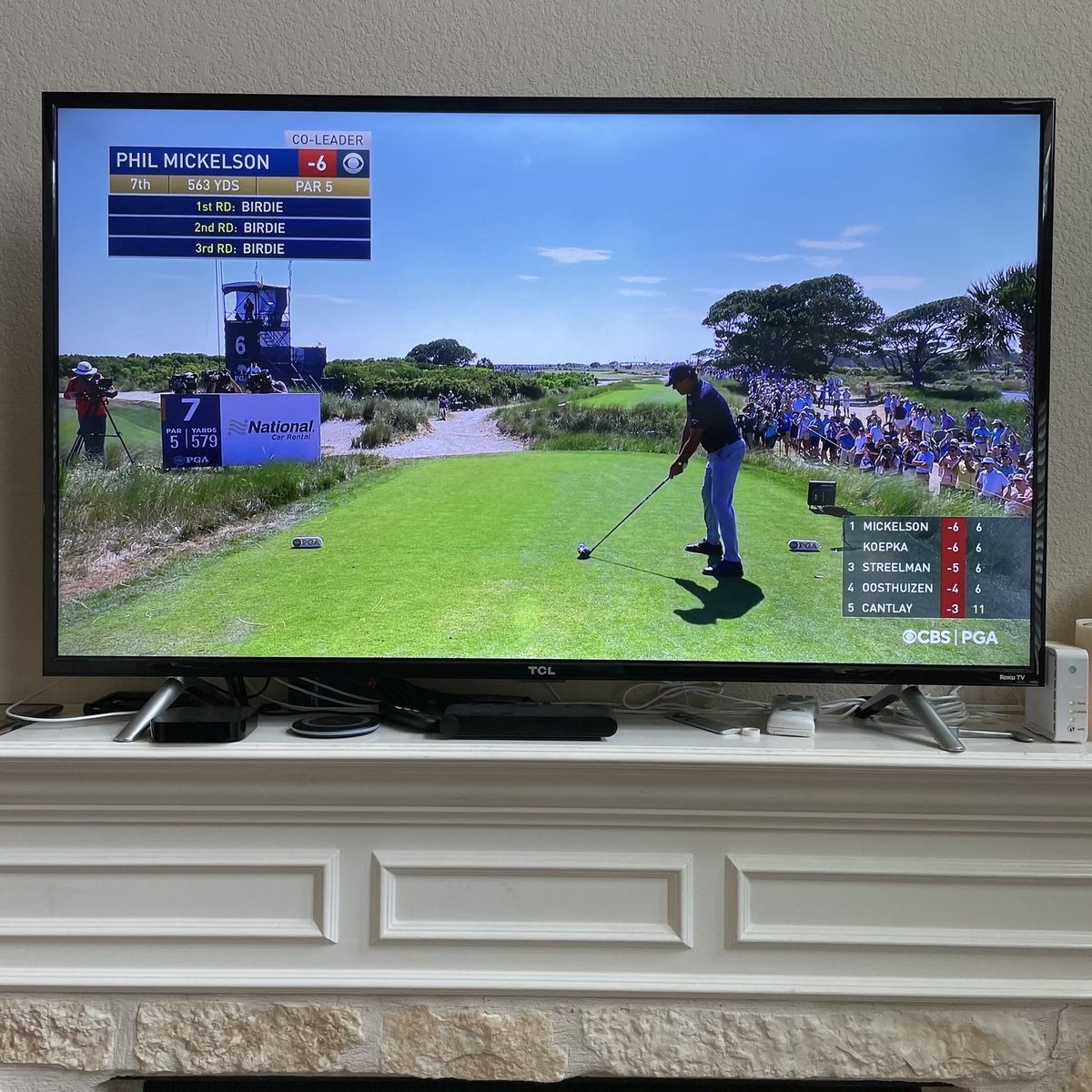 challenberger's tweet photo. Sending good vibes this afternoon for Phil Mickelson to win the 2021 PGA Championship https://t.co/AaqvJonylk