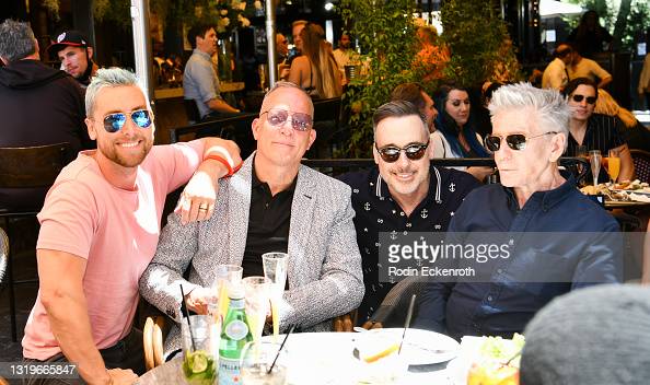 GettyVIP's tweet photo. Lance Bass, David Cooley, David Furnish and Calvin Klein attend The Abbey 30th Anniversary Ceremony at The Abbey in West Hollywood, California.
๐ธ #TheAbbey ๐ https://t.co/jjiyljfES7
#LanceBass #DavidCooley #DavidFurnish #CalvinKlein
@TheAbbeyWeHo @CalvinKlein #MeetMeAtTheAbbey https://t.co/hqOt9Av0OS