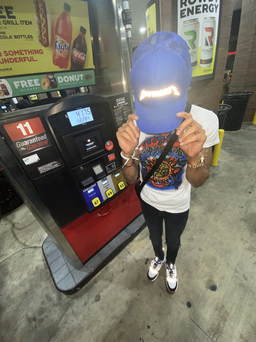 narley5ive's tweet photo. 5.22.2001 A 5STAR WAS BORN 👨🏽‍🔬⭐️✋🏼 #BDAYRECAP #DUBCLUB https://t.co/N6cIsRYqoj