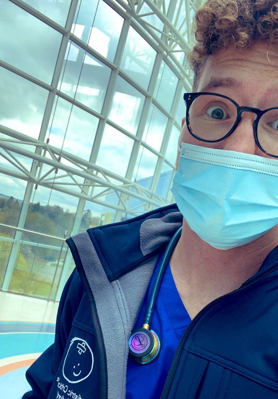 AND supernumerary period is over! Time to put on my big boy Scrub pants! I have learnt such a massive amount in the last 10 weeks and feel so supported by the team at @OUH_CCritCare ! Here’s to a bright future in PCC…as long as I make a cup of tea well 🤣