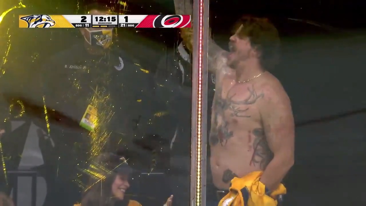 Happy 30th birthday to Taylor Lewan ( Cheers     