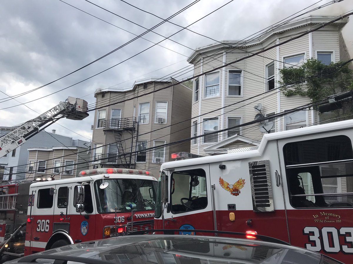 .<a href="/YonkersFire/">Yonkers Firefighters</a> battle a 4-alarm fire in multiple buildings on Maple street in <a href="/CityofYonkers/">cityofyonkers</a> <a href="/lohud/">lohud.com</a> <a href="/YonkersPD/">Yonkers Police HQ</a> #lohud