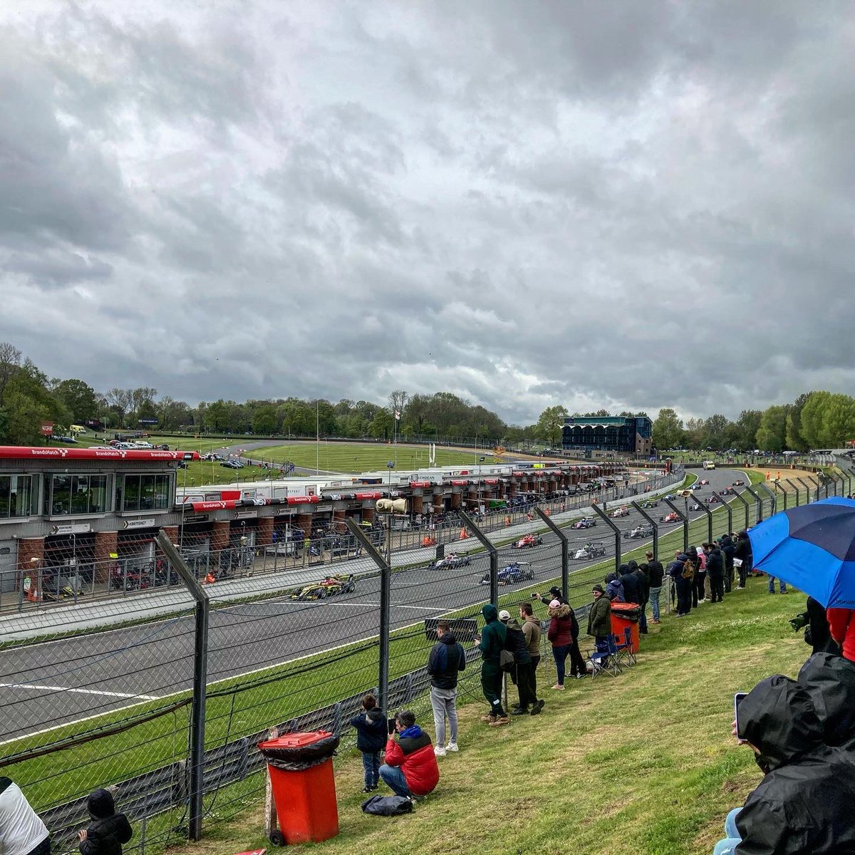 Fantastic weekend being back at @Brands_Hatch for @BritishGT & @BRDCBritishF3 ...if this is a portent of things to come it’s gonna be an epic season! instagram.com/p/CPOntnyMrku/…