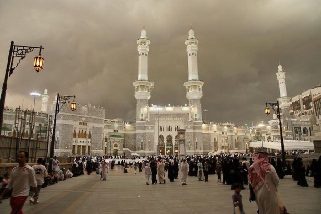 اللهم مكة بهذا المنظر ♥️♥️