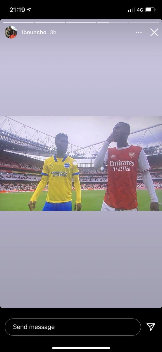 HaleEndWill's tweet photo. Pepe is having dinner with Bissouma and their agents 👀 #AgentPepe #StillTheWork https://t.co/kI4jMg8Zrp