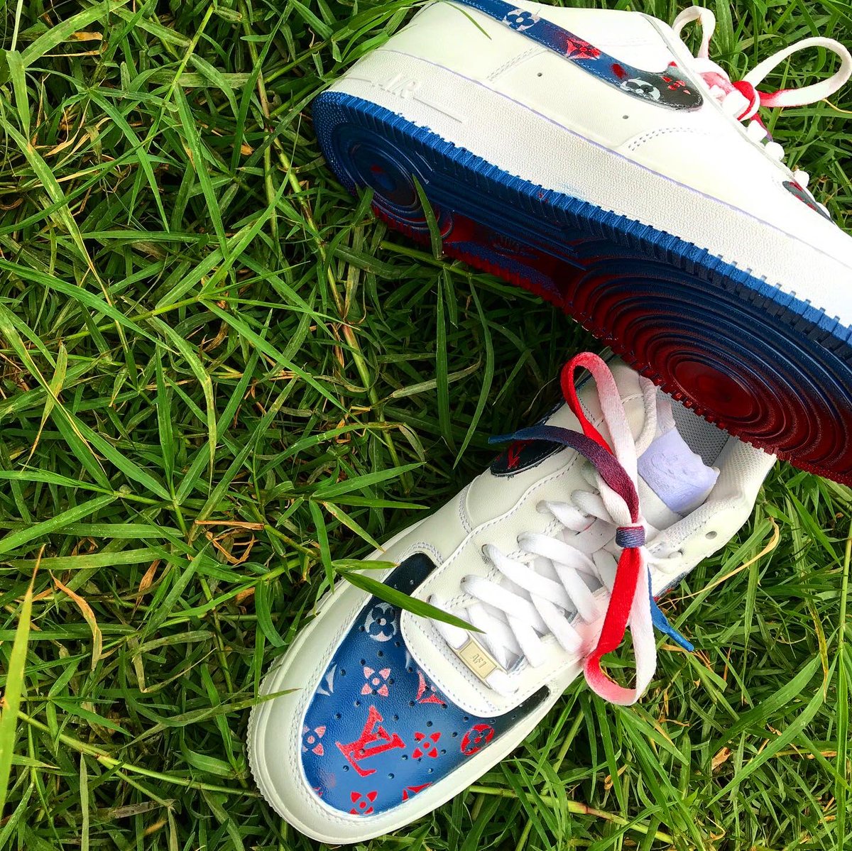 B_B_I_l's tweet photo. Did these yesterday. What y’all think ?

Don’t forget to  RT and checkout my IG @Maxsherpard_Customz ✌🏾✌🏾 https://t.co/aEeuHVTQOm